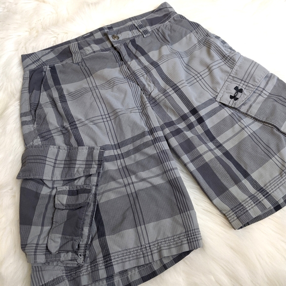 Under Armour Men's Grey Cargo Shorts Underarmour